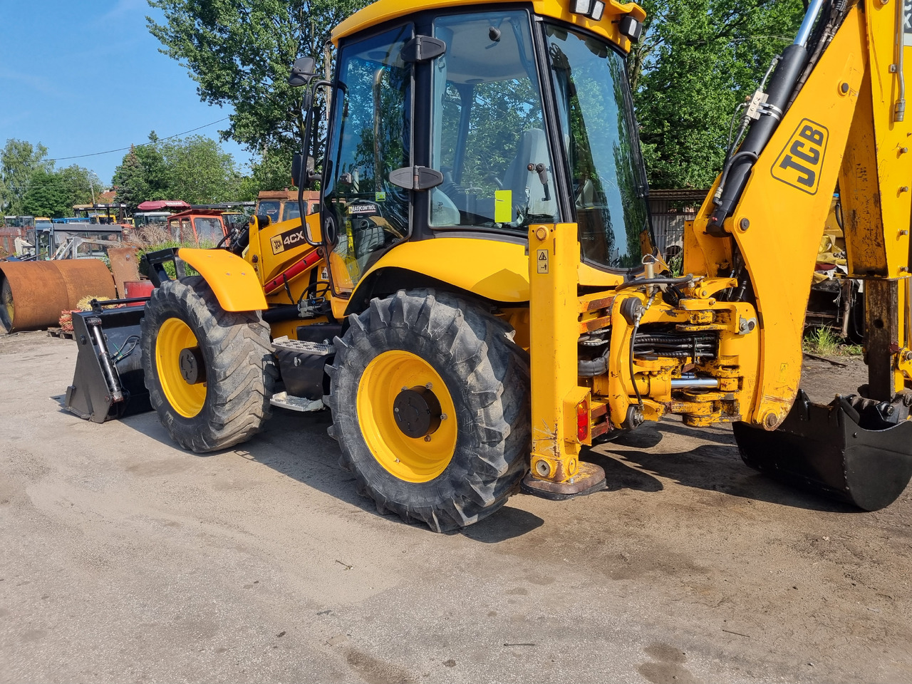 JCB 4CX - Rýpadlo-nakladač: obrázok 2 JCB 4CX - Rýpadlo-nakladač: obrázok 2