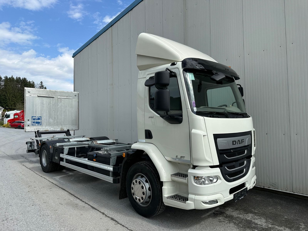 DAF LF 310 8G LBW Bär2T 3J-Garatnie DAF LF 310 8G LBW Bär2T 3J-Garatnie - Kontejnérový podvozek/ Výměnná nástavba: obrázok 2 DAF LF 310 8G LBW Bär2T 3J-Garatnie DAF LF 310 8G LBW Bär2T 3J-Garatnie - Kontejnérový podvozek/ Výměnná nástavba: obrázok 2