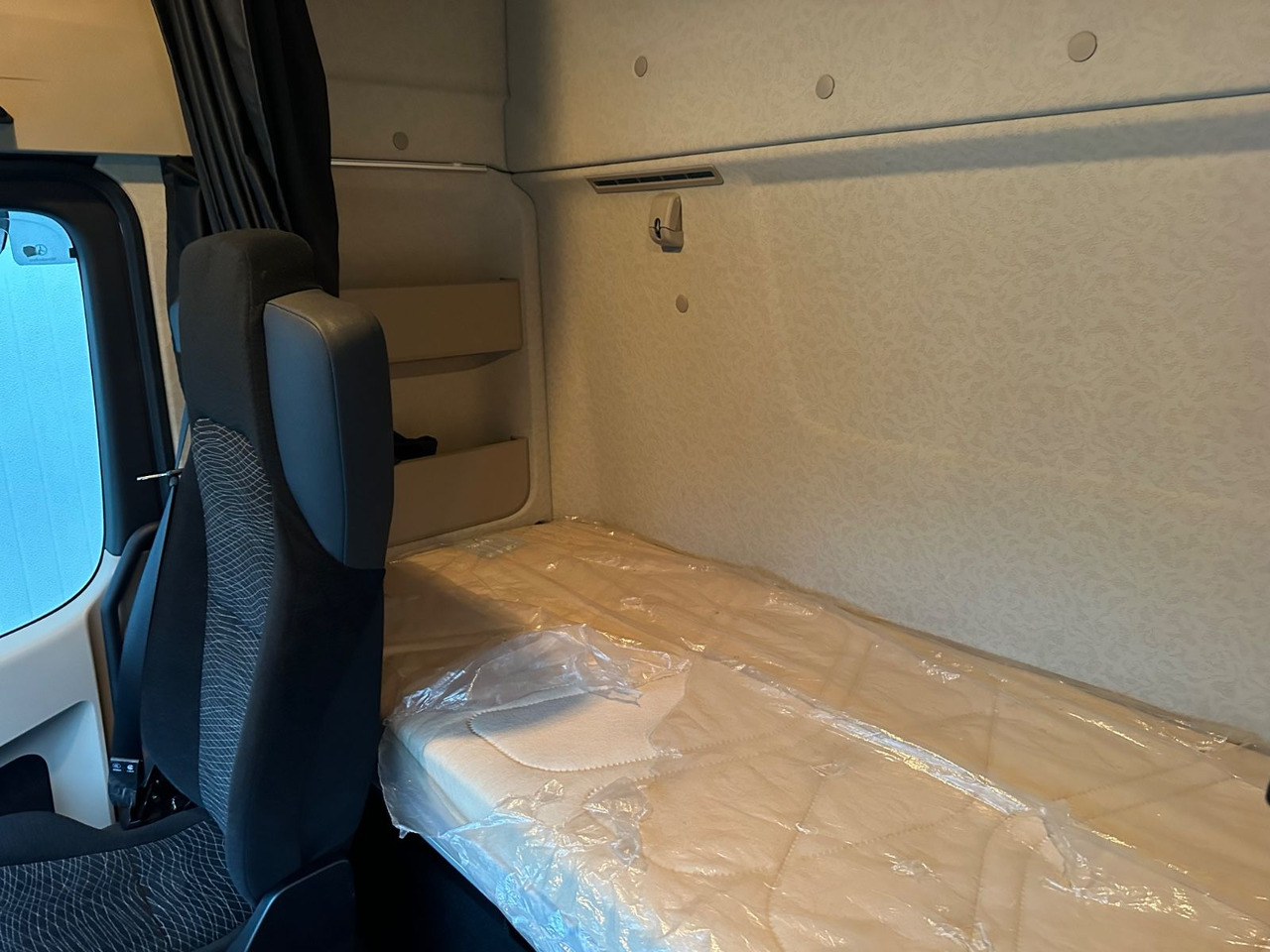 Mercedes-Benz Actros 2545 2T LBW - Kontejnérový podvozek/ Výměnná nástavba: obrázok 5 Mercedes-Benz Actros 2545 2T LBW - Kontejnérový podvozek/ Výměnná nástavba: obrázok 5