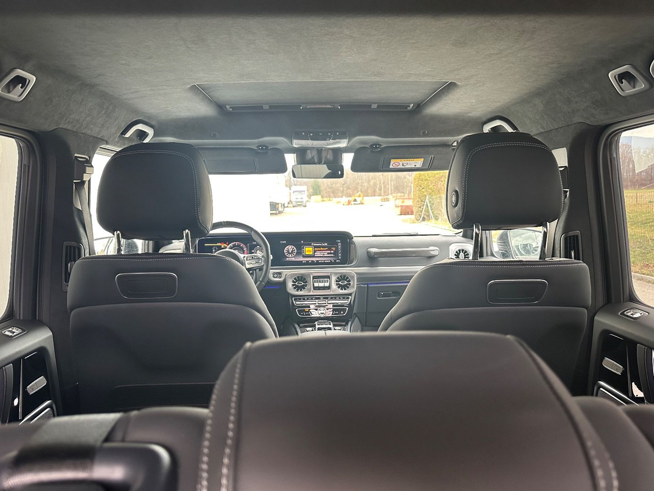 Mercedes-Benz G 63 AMG Mango Matt Night - SUV: obrázok 5 Mercedes-Benz G 63 AMG Mango Matt Night - SUV: obrázok 5