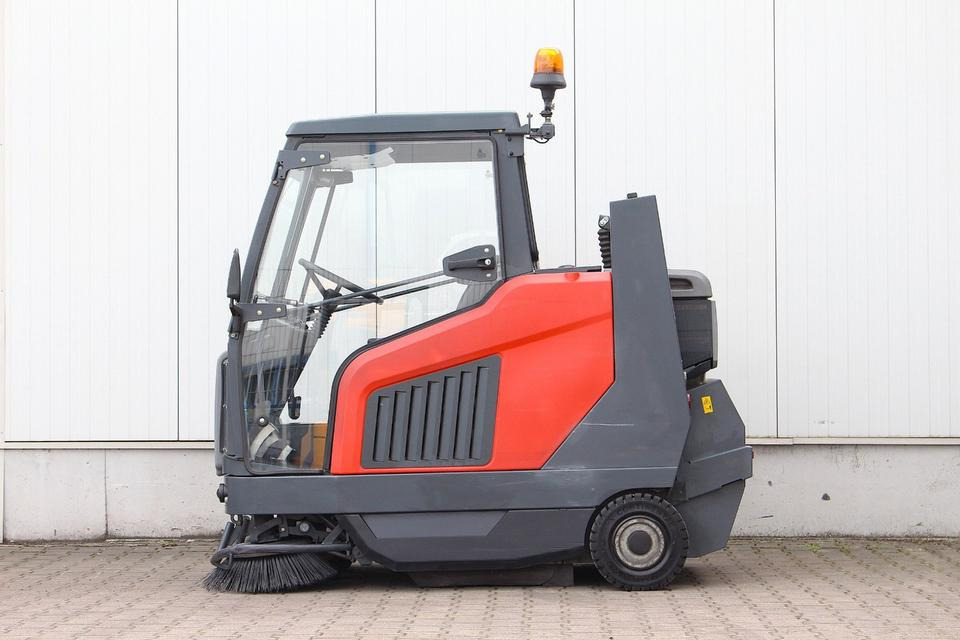 Hako Sweepmaster D1500RH Diesel UVV✅ - Priemyselný zametací stroj: obrázok 2 Hako Sweepmaster D1500RH Diesel UVV✅ - Priemyselný zametací stroj: obrázok 2