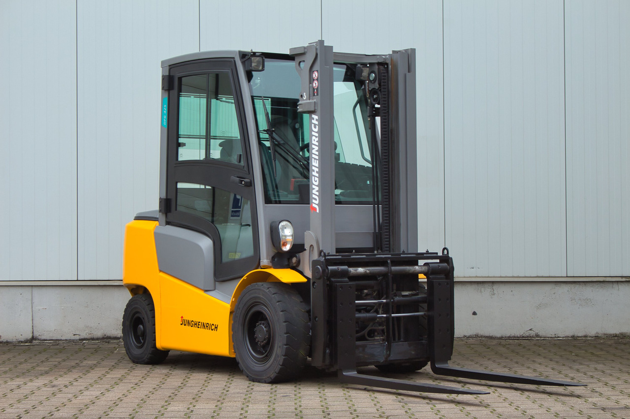 JUNGHEINRICH DFG425 - Waage - Rückfahrkamera - UVV - Dieselový vysokozdvižný vozík: obrázok 1 JUNGHEINRICH DFG425 - Waage - Rückfahrkamera - UVV - Dieselový vysokozdvižný vozík: obrázok 1