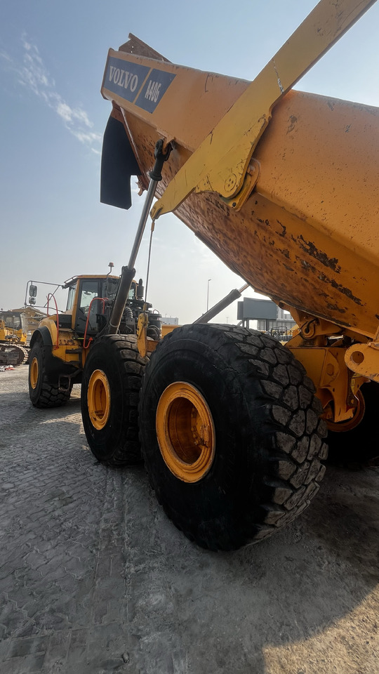 Ťahačový kĺbový damper VOLVO A40G: obrázok 16 Ťahačový kĺbový damper VOLVO A40G: obrázok 16