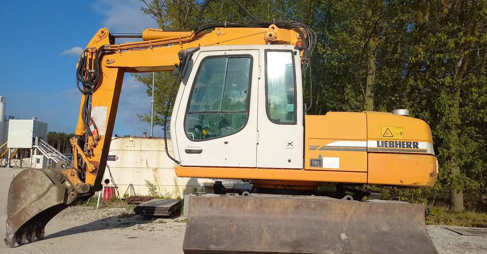 Liebherr A316 - Kolesové rýpadlo: obrázok 1 Liebherr A316 - Kolesové rýpadlo: obrázok 1