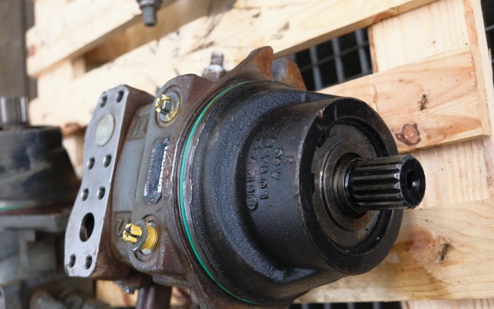 Silnik hydrauliczny obrotu liebherr FMF 064 do R906,R916,R924 R926 R950 P926P924 - Hydraulika: obrázok 4 Silnik hydrauliczny obrotu liebherr FMF 064 do R906,R916,R924 R926 R950 P926P924 - Hydraulika: obrázok 4