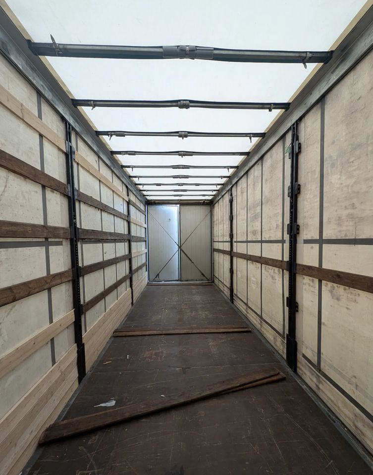 MAN TRUCK TGL - Plachtové nákladné vozidlo: obrázok 4 MAN TRUCK TGL - Plachtové nákladné vozidlo: obrázok 4