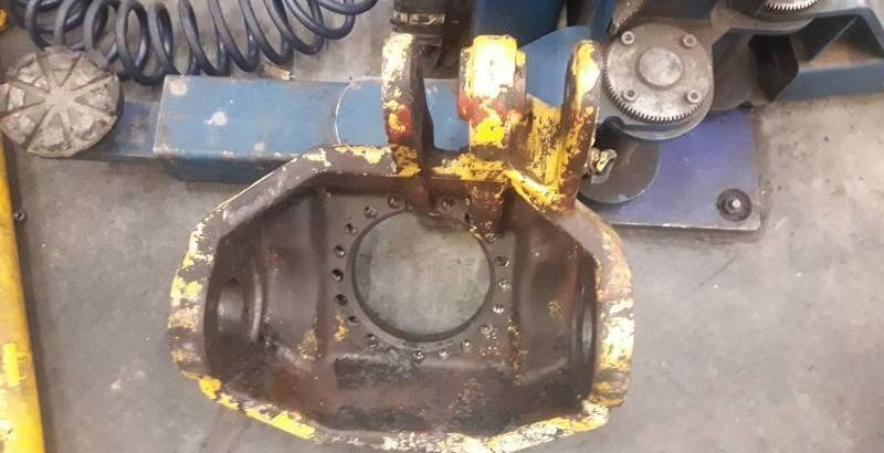 ZWROTNICA LEWA ZF LO 2384 PODWÓJNE UCHO - Riadenia: obrázok 4 ZWROTNICA LEWA ZF LO 2384 PODWÓJNE UCHO - Riadenia: obrázok 4