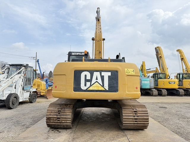 CAT 320DL-E - Pásové rýpadlo: obrázok 4 CAT 320DL-E - Pásové rýpadlo: obrázok 4