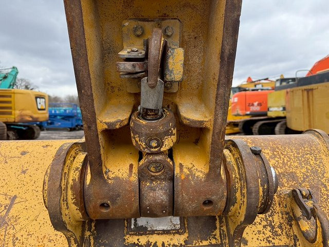 Pásové rýpadlo CAT 320E-2: obrázok 13