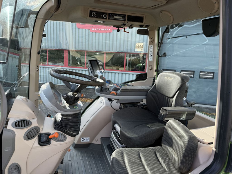 Fendt 513 Vario Power - Traktor: obrázok 5 Fendt 513 Vario Power - Traktor: obrázok 5