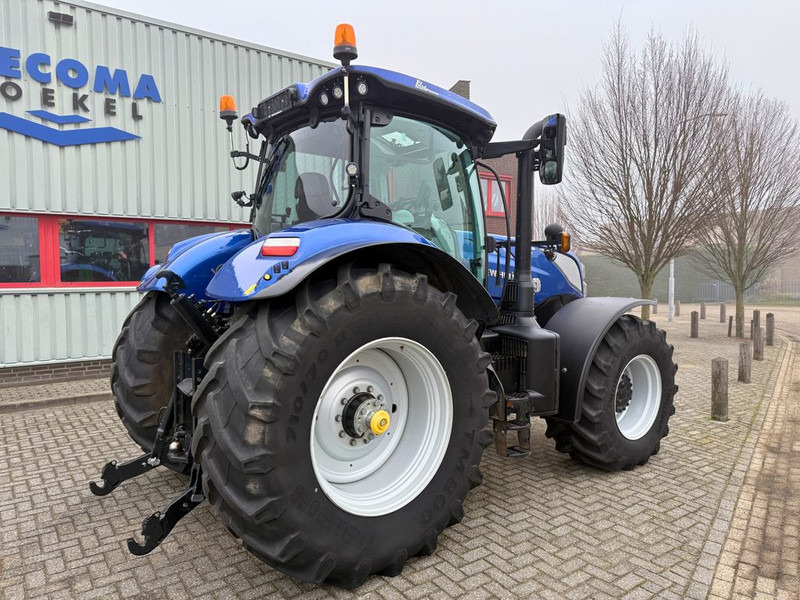 New Holland T7.270AC Stage V - Traktor: obrázok 3 New Holland T7.270AC Stage V - Traktor: obrázok 3