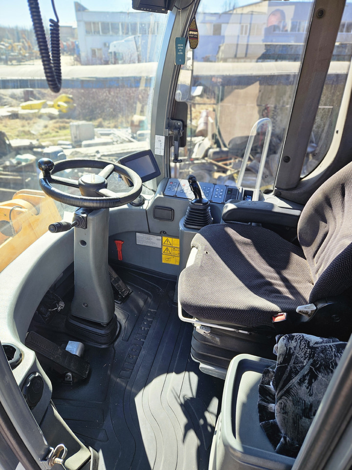 Kolesový nakladač LIEBHERR L566: obrázok 6 Kolesový nakladač LIEBHERR L566: obrázok 6