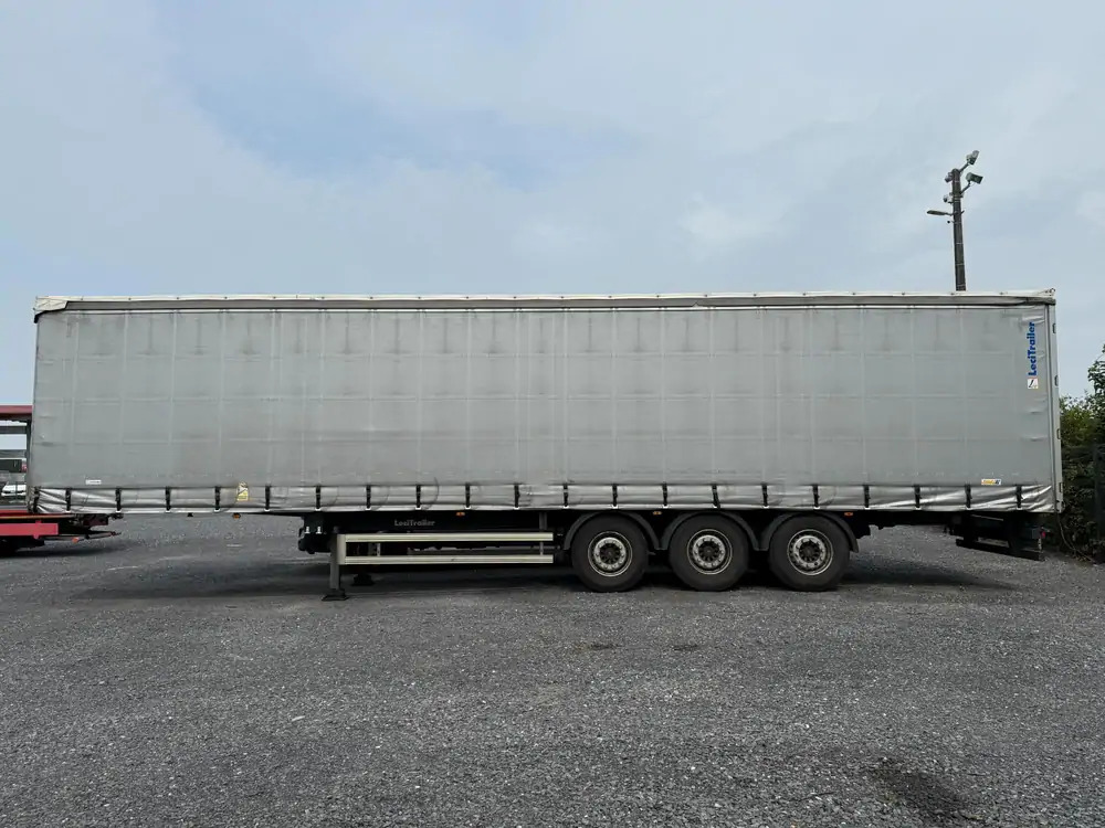 LeciTrailer Tautliner 3E20 Tautliner 3E20*1er essieu relevable*essieux SAF - Plachtový náves: obrázok 5 LeciTrailer Tautliner 3E20 Tautliner 3E20*1er essieu relevable*essieux SAF - Plachtový náves: obrázok 5