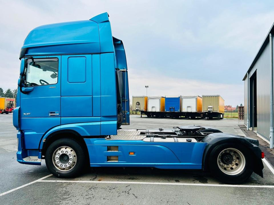 DAF XF 480 FT + MY 17 + Alcoa + Super SC + Standklima + 2 Tanks - Iné stroje: obrázok 5 DAF XF 480 FT + MY 17 + Alcoa + Super SC + Standklima + 2 Tanks - Iné stroje: obrázok 5