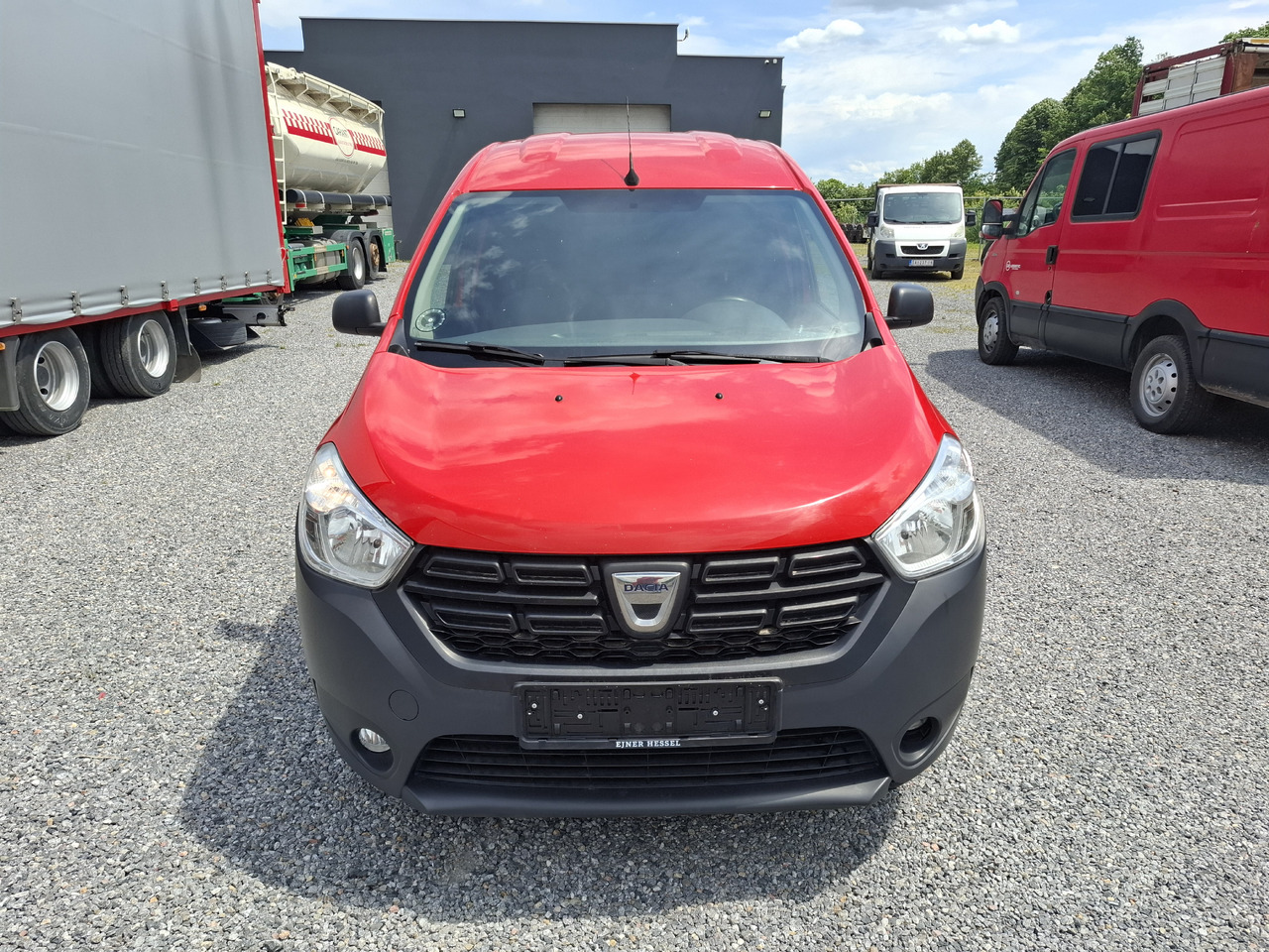 DACIA Dokker 1.5 DCI - Dodávka skriňová nadstavba: obrázok 2 DACIA Dokker 1.5 DCI - Dodávka skriňová nadstavba: obrázok 2