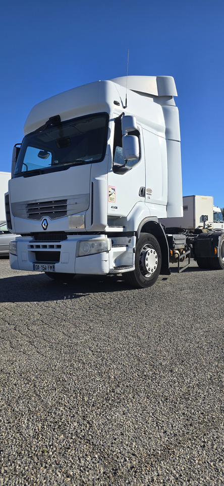 RENAULT PRENIUM - Ťahač: obrázok 1 RENAULT PRENIUM - Ťahač: obrázok 1