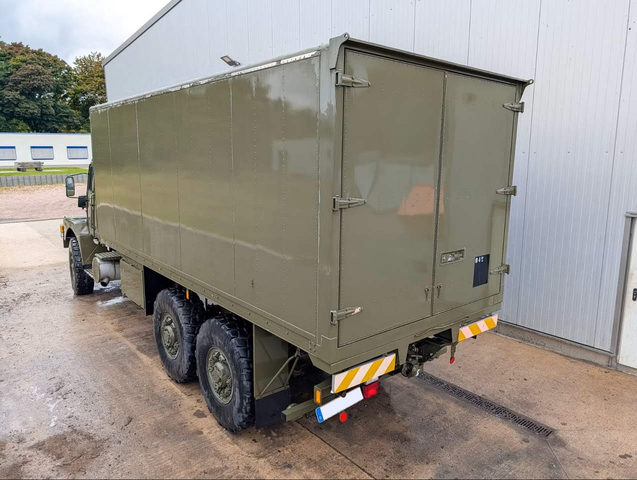 VOLVO N10 - Skříňový nákladní auto: obrázok 3 VOLVO N10 - Skříňový nákladní auto: obrázok 3