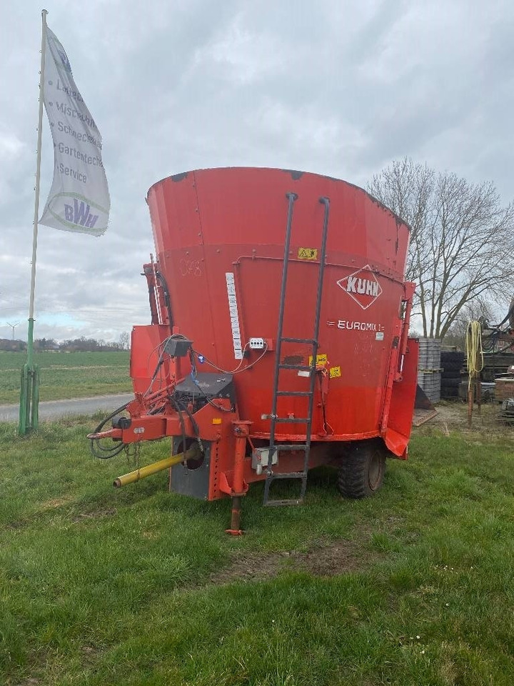 Kuhn EuroMix - Kŕmny voz: obrázok 4 Kuhn EuroMix - Kŕmny voz: obrázok 4