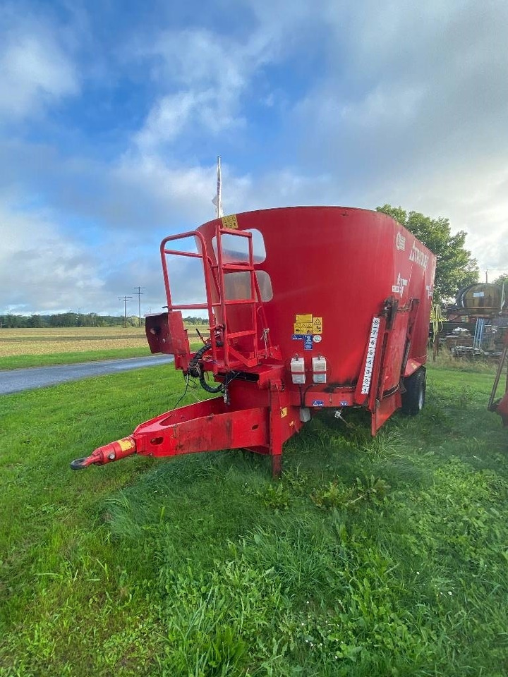 Trioliet SM-2-18-K - Kŕmny voz: obrázok 4 Trioliet SM-2-18-K - Kŕmny voz: obrázok 4