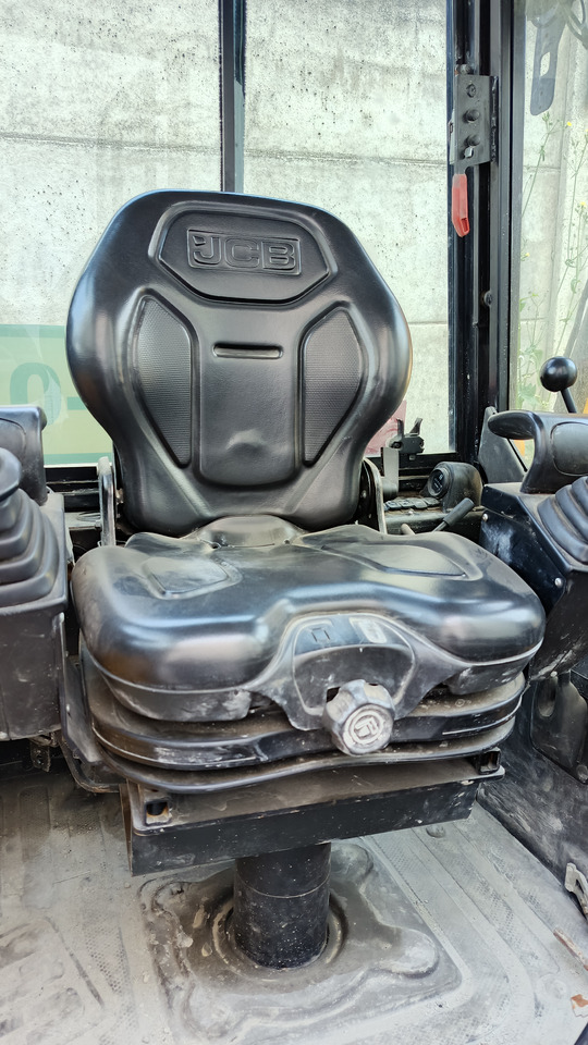 JCB 1CX 08M3WL - Mini rýpadlo: obrázok 4 JCB 1CX 08M3WL - Mini rýpadlo: obrázok 4