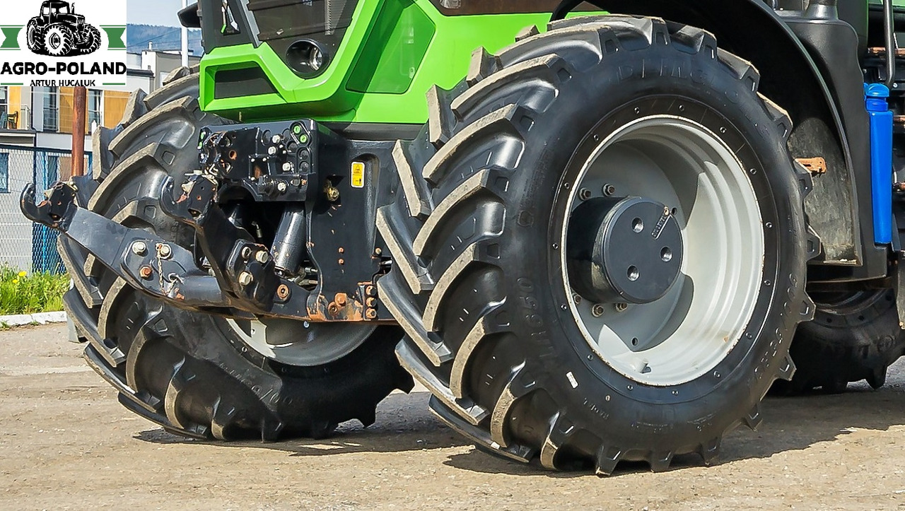 DEUTZ-FAHR 9340 TTV - 2016 - GPS - AUTOPILOT - Traktor: obrázok 4 DEUTZ-FAHR 9340 TTV - 2016 - GPS - AUTOPILOT - Traktor: obrázok 4