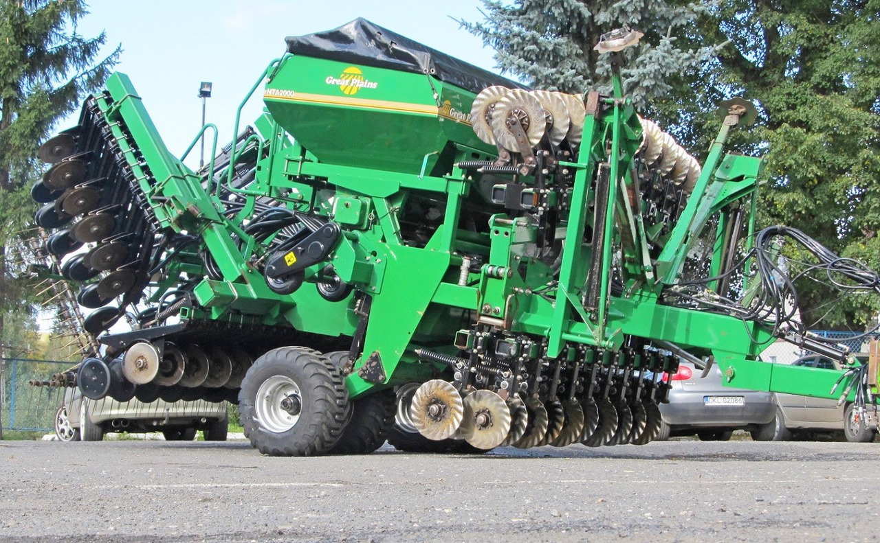 GREAT PLAINS NTA 2000 - 2008 ROK - Univerzálny sejací stroj: obrázok 1 GREAT PLAINS NTA 2000 - 2008 ROK - Univerzálny sejací stroj: obrázok 1