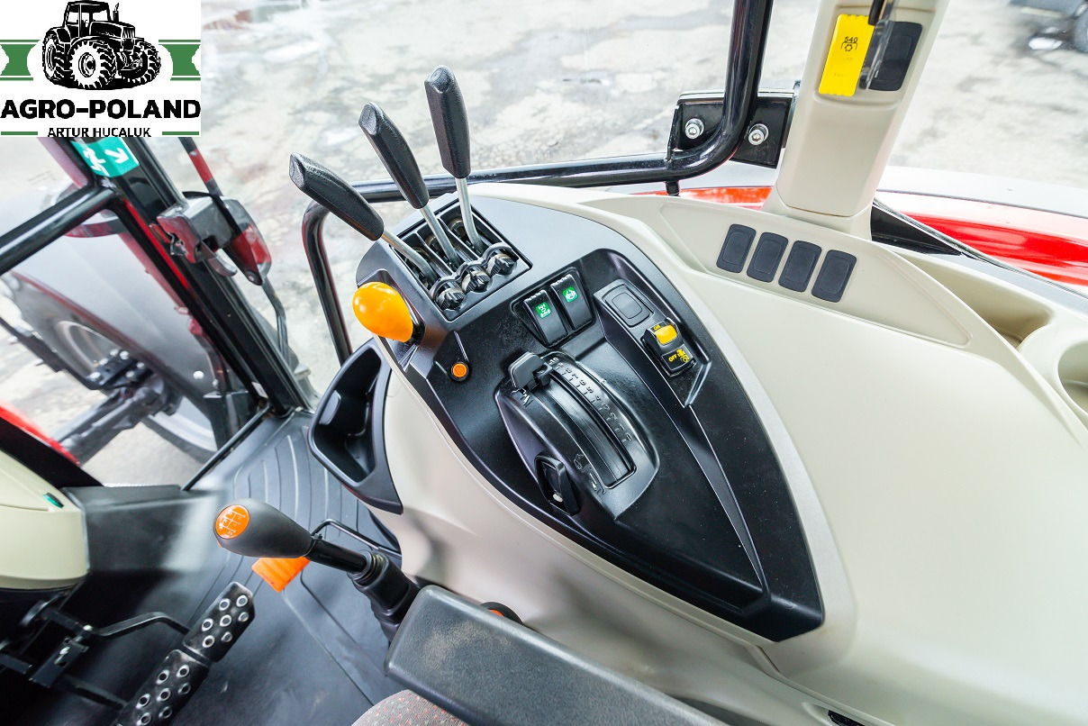 MASSEY FERGUSON 6713 - 2019 ROK - 2459 h - Traktor: obrázok 5 MASSEY FERGUSON 6713 - 2019 ROK - 2459 h - Traktor: obrázok 5