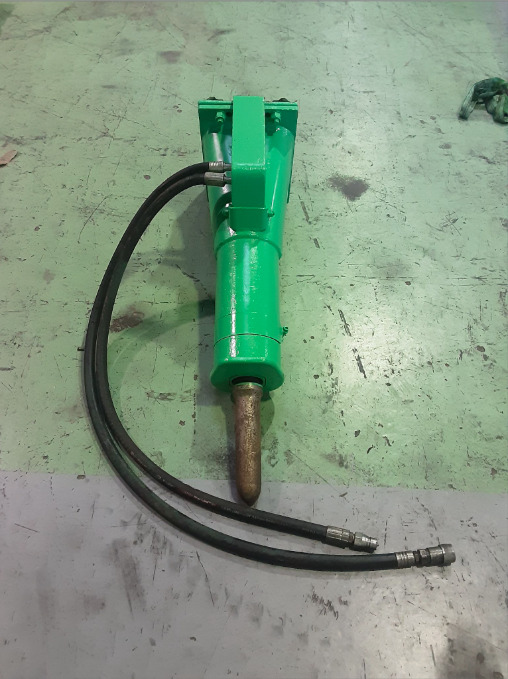 MONTABERT BRP70 - Hydraulické kladivo: obrázok 3 MONTABERT BRP70 - Hydraulické kladivo: obrázok 3