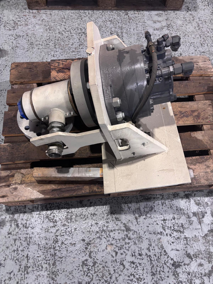 POCLAIN MS 11 - Hydraulický motor pre Vrtné príslušenstvo: obrázok 1 POCLAIN MS 11 - Hydraulický motor pre Vrtné príslušenstvo: obrázok 1