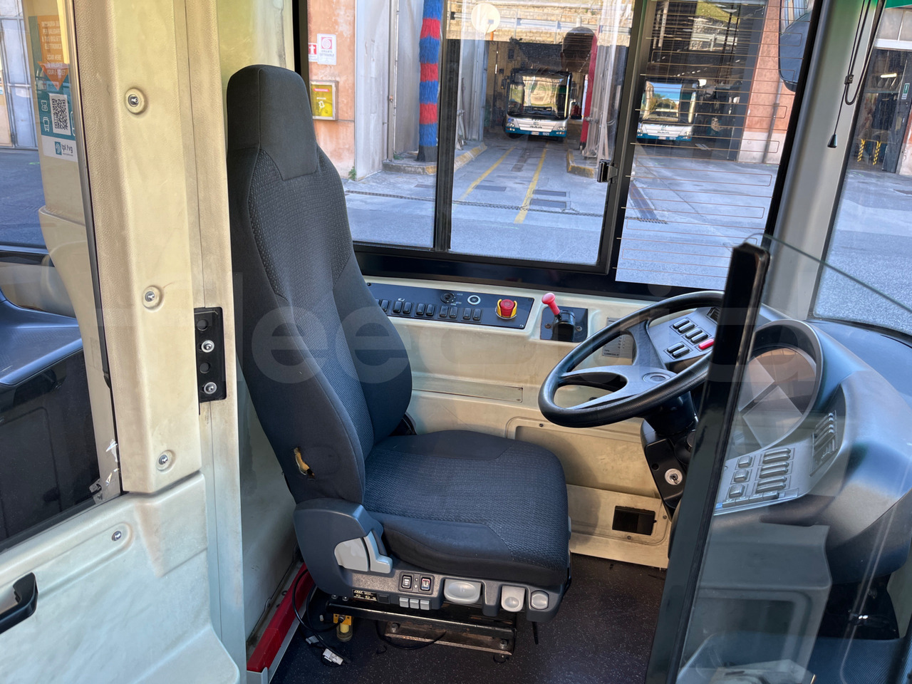 BredaMenarinibus CityMood - Mestský autobus: obrázok 3 BredaMenarinibus CityMood - Mestský autobus: obrázok 3