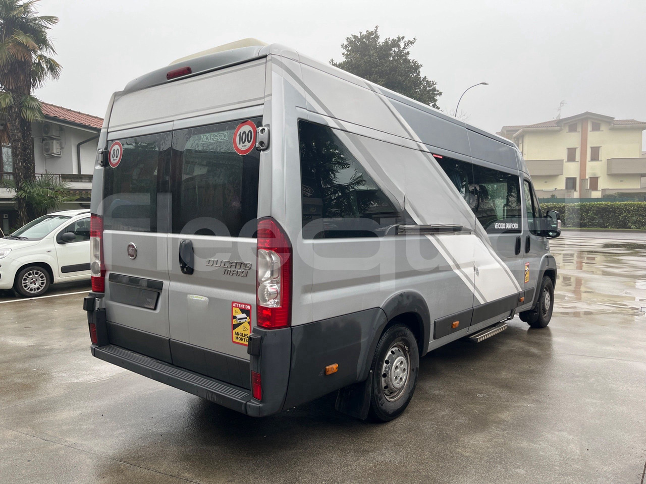 Minibus, Mikrobus Fiat Ducato: obrázok 9