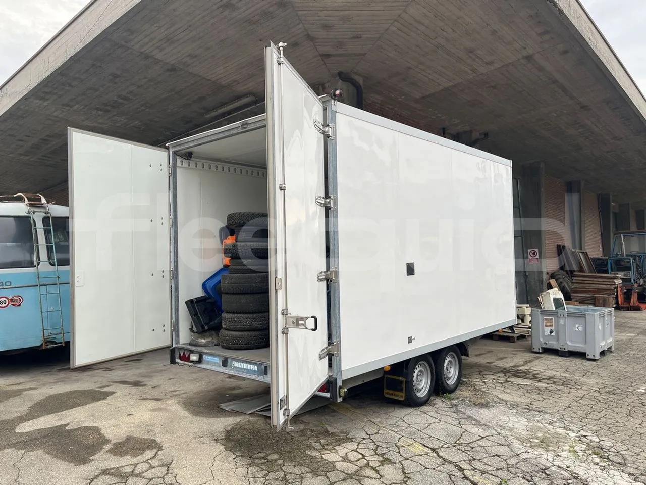 Humbaur Rimorchio - Autokar: obrázok 5 Humbaur Rimorchio - Autokar: obrázok 5