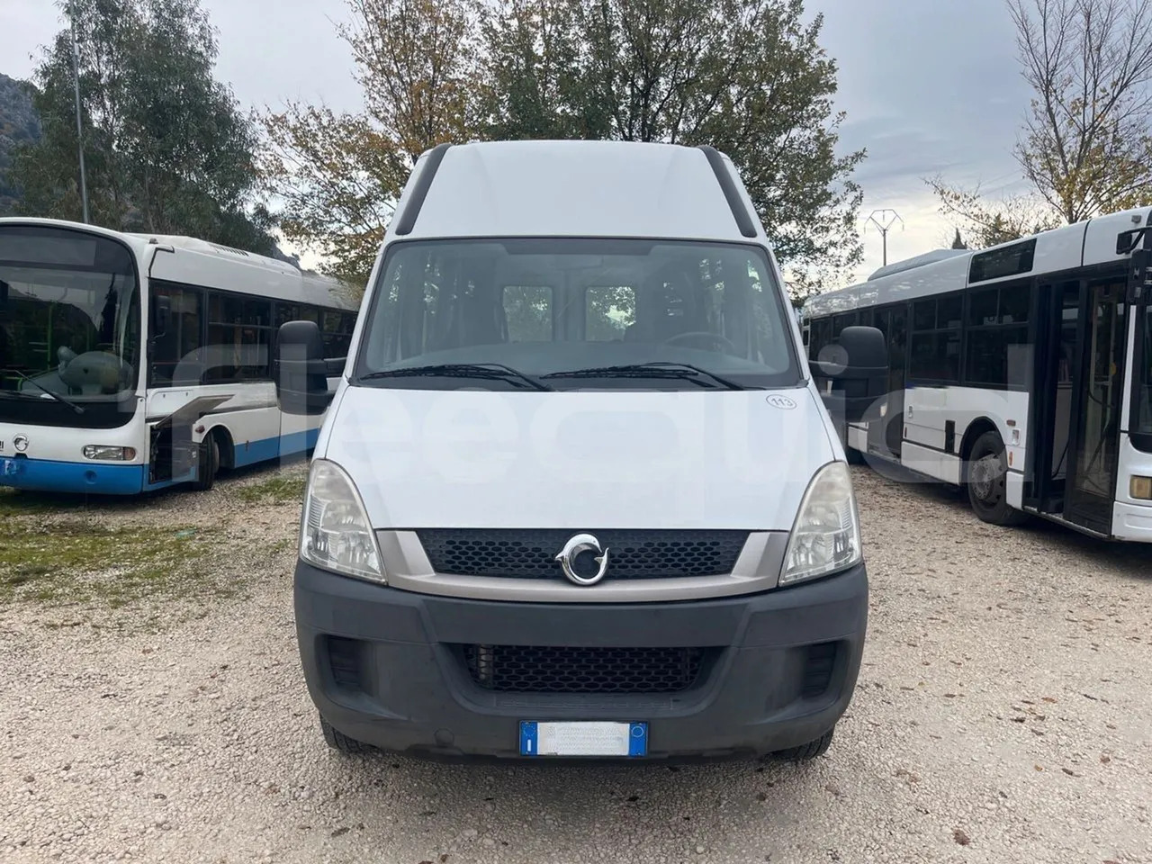 Iveco Daily - Školský autobus: obrázok 2 Iveco Daily - Školský autobus: obrázok 2
