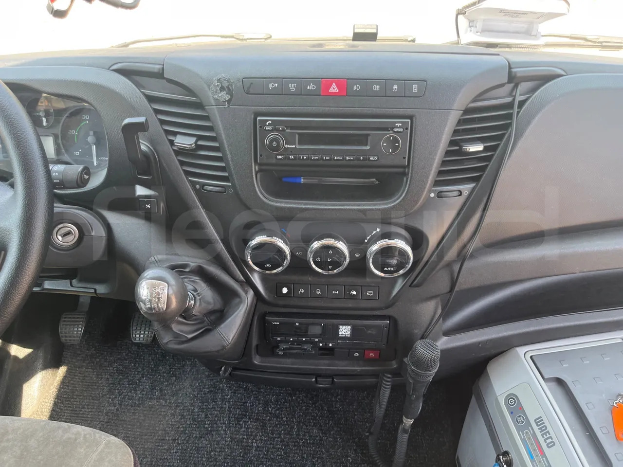 Minibus, Mikrobus Iveco Daily: obrázok 19