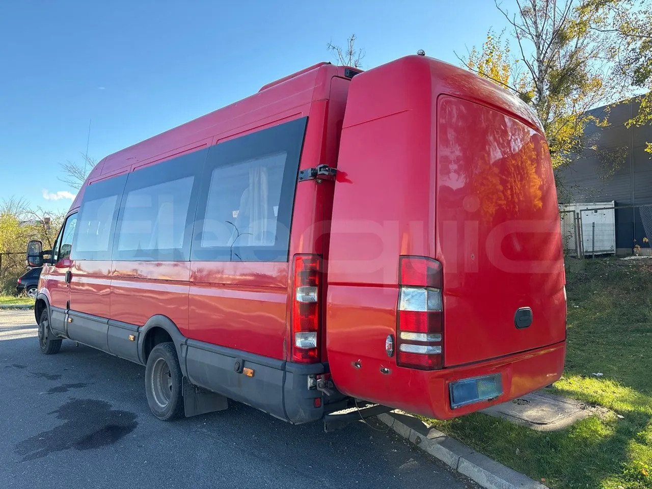 Prímestský autobus Iveco Daily: obrázok 8