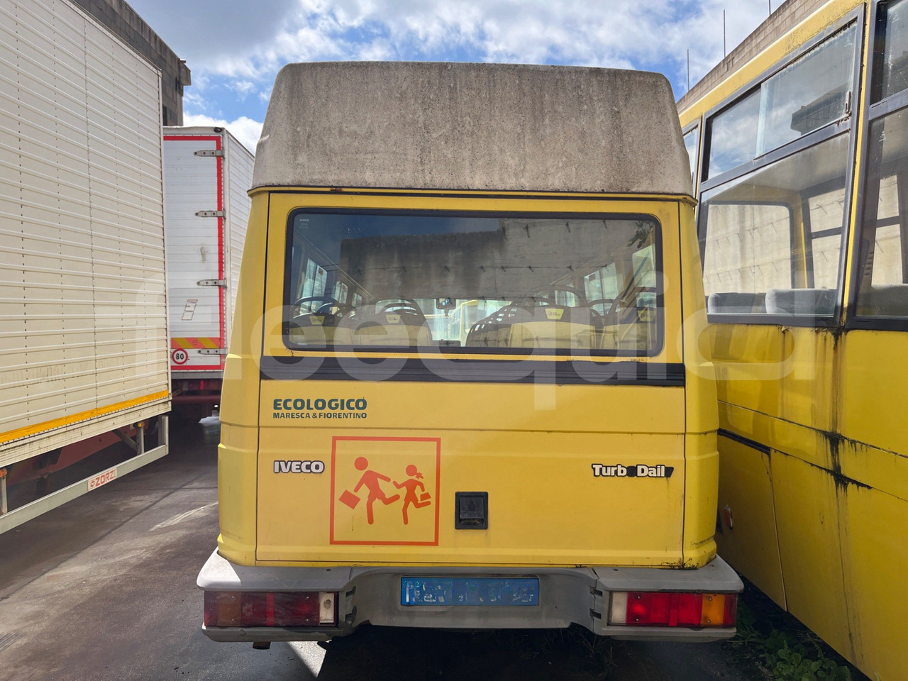 Iveco Turbo Daily - Školský autobus: obrázok 4 Iveco Turbo Daily - Školský autobus: obrázok 4