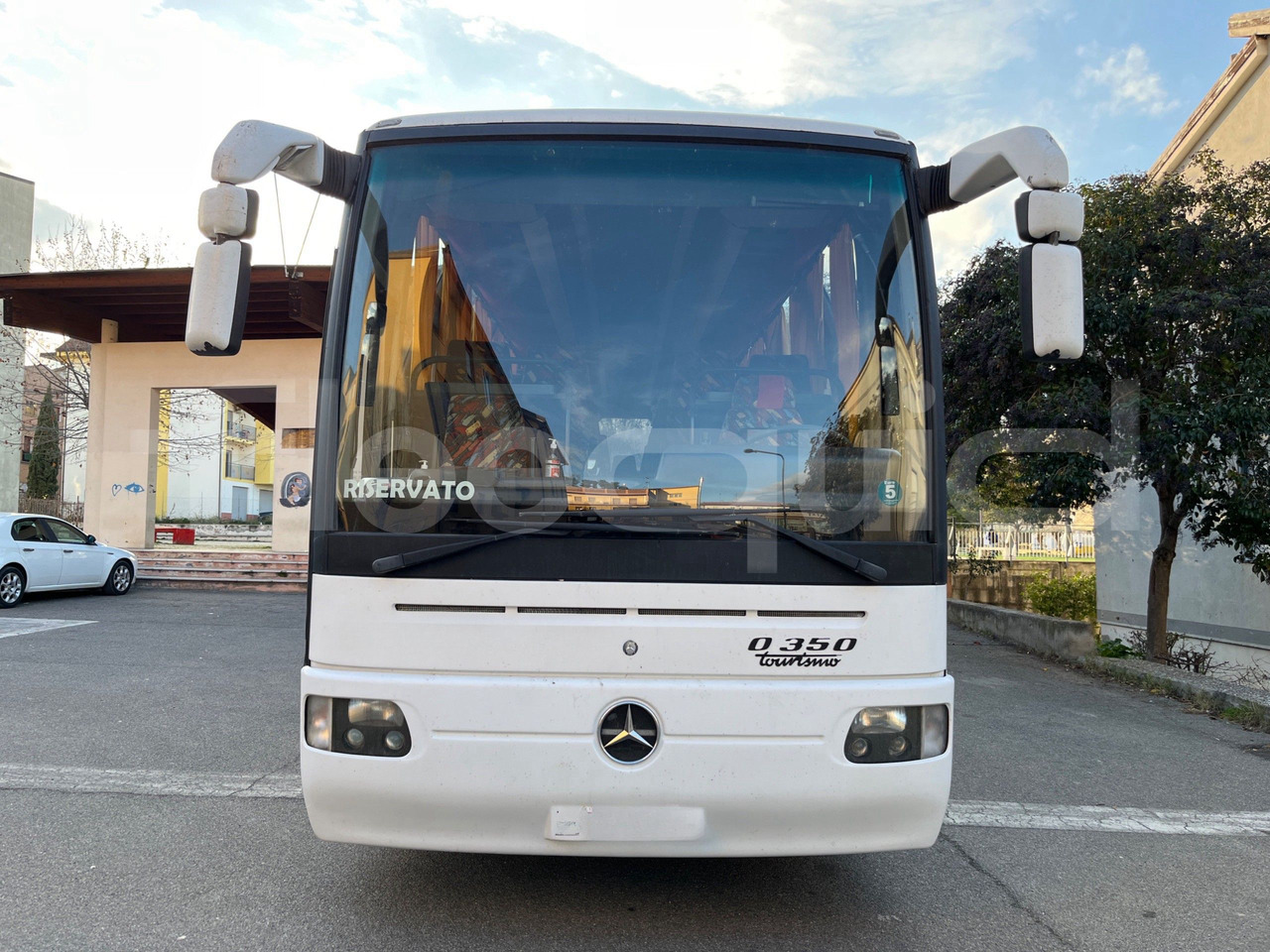 Mercedes-Benz 0 350 - Autokar: obrázok 2 Mercedes-Benz 0 350 - Autokar: obrázok 2