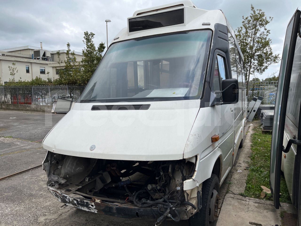 Mercedes-Benz 414T - Mestský autobus: obrázok 3 Mercedes-Benz 414T - Mestský autobus: obrázok 3