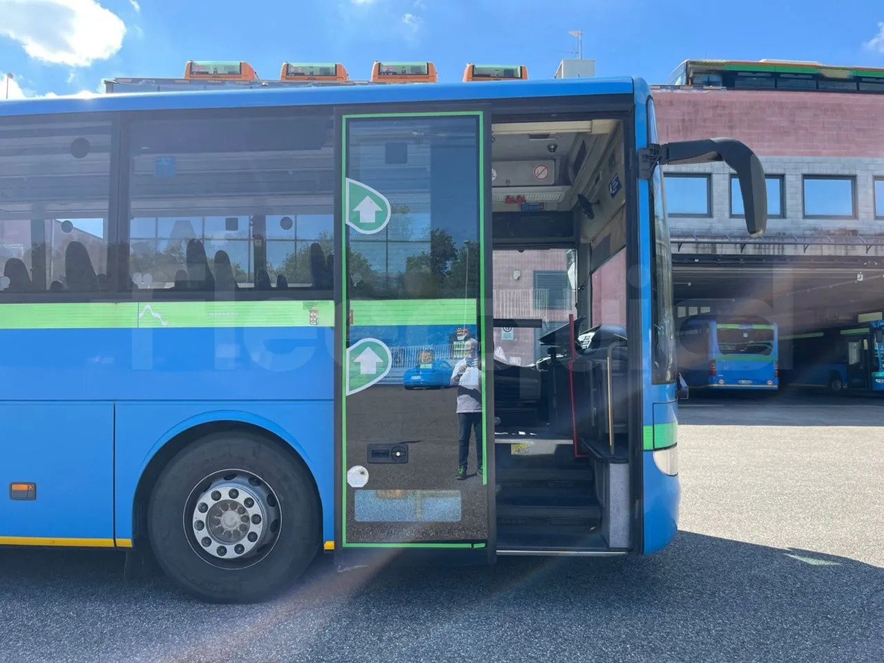 Prímestský autobus Mercedes-Benz Integro: obrázok 15