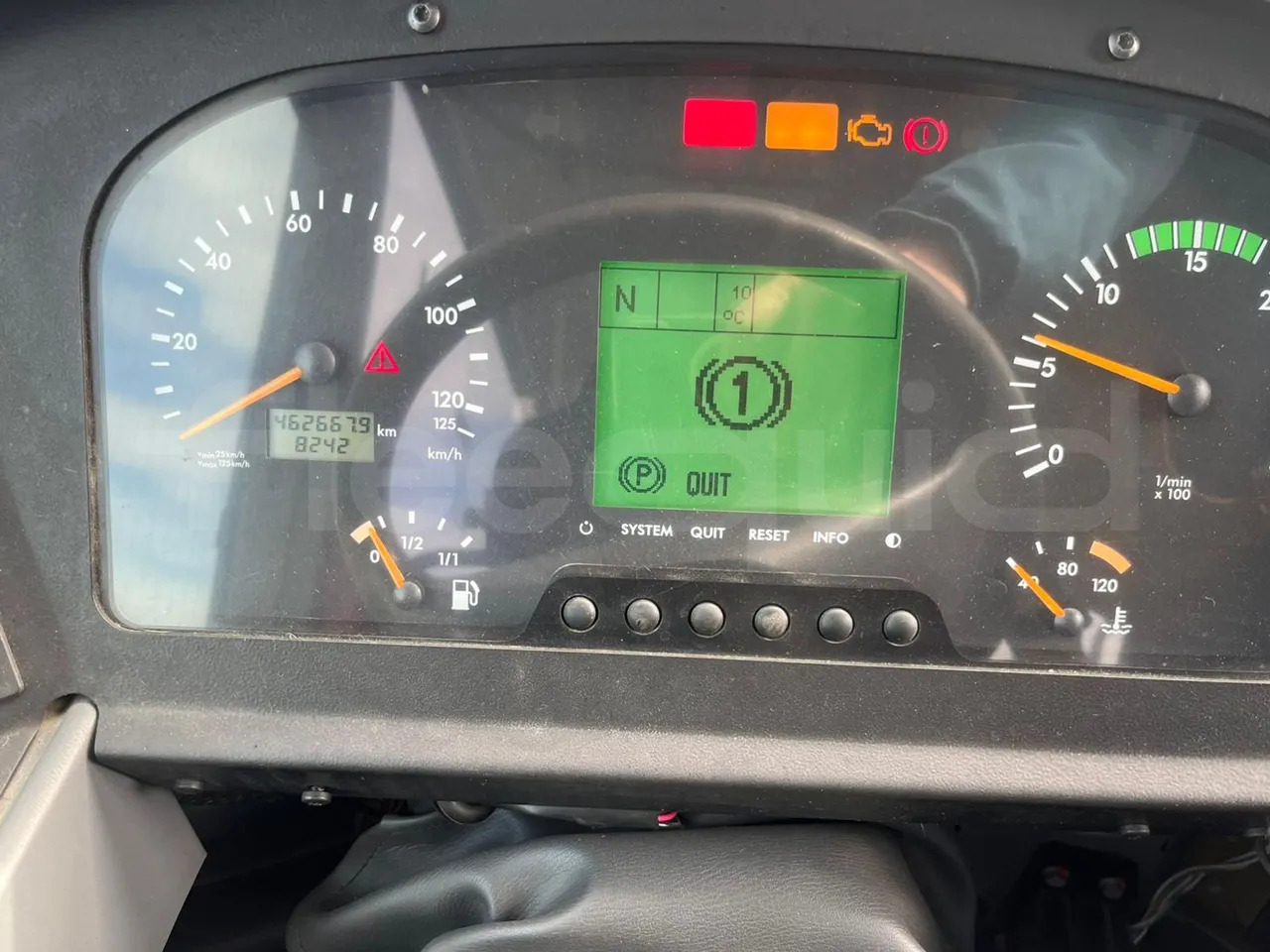 Mercedes-Benz Intouro - Prímestský autobus: obrázok 2 Mercedes-Benz Intouro - Prímestský autobus: obrázok 2