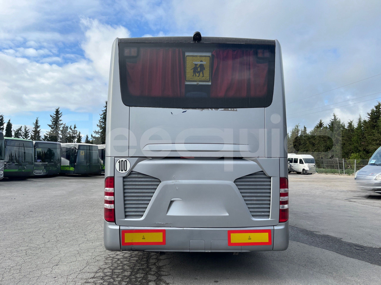 Mercedes-Benz Tourismo - Autokar: obrázok 5 Mercedes-Benz Tourismo - Autokar: obrázok 5