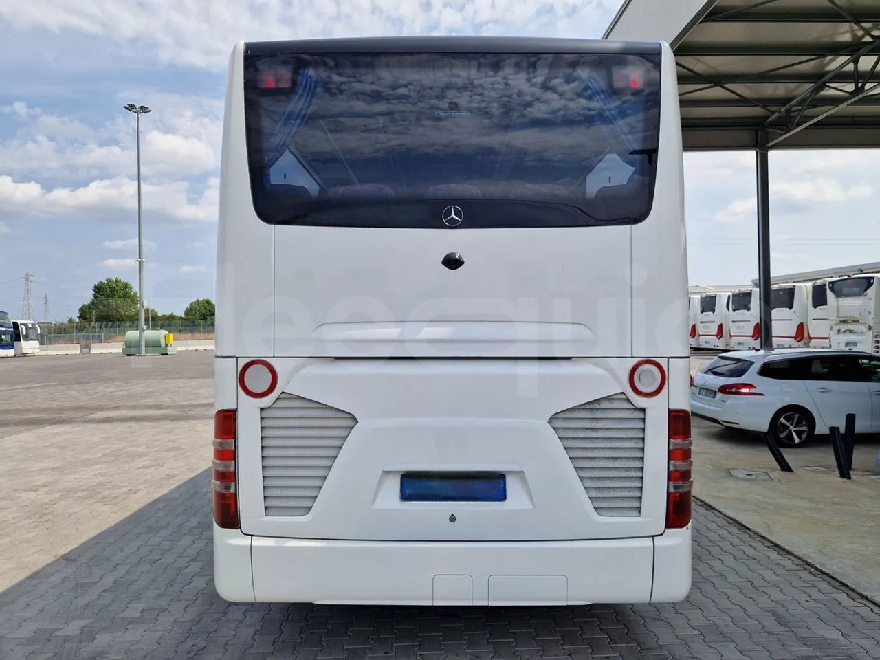Mercedes-Benz Tourismo - Autokar: obrázok 5 Mercedes-Benz Tourismo - Autokar: obrázok 5