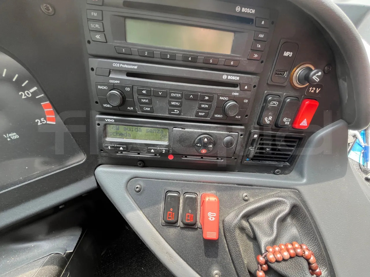 Mercedes-Benz Tourismo - Autokar: obrázok 3 Mercedes-Benz Tourismo - Autokar: obrázok 3