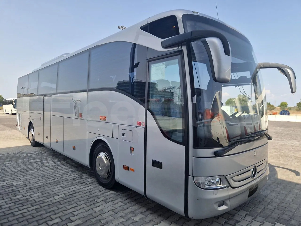 Mercedes-Benz Tourismo - Autokar: obrázok 1 Mercedes-Benz Tourismo - Autokar: obrázok 1
