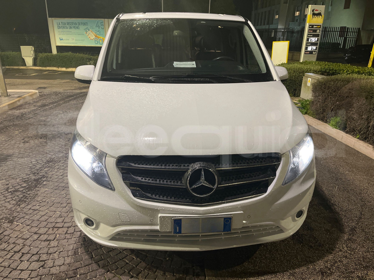 Mercedes-Benz Vito Tourer - Minibus, Mikrobus: obrázok 2 Mercedes-Benz Vito Tourer - Minibus, Mikrobus: obrázok 2