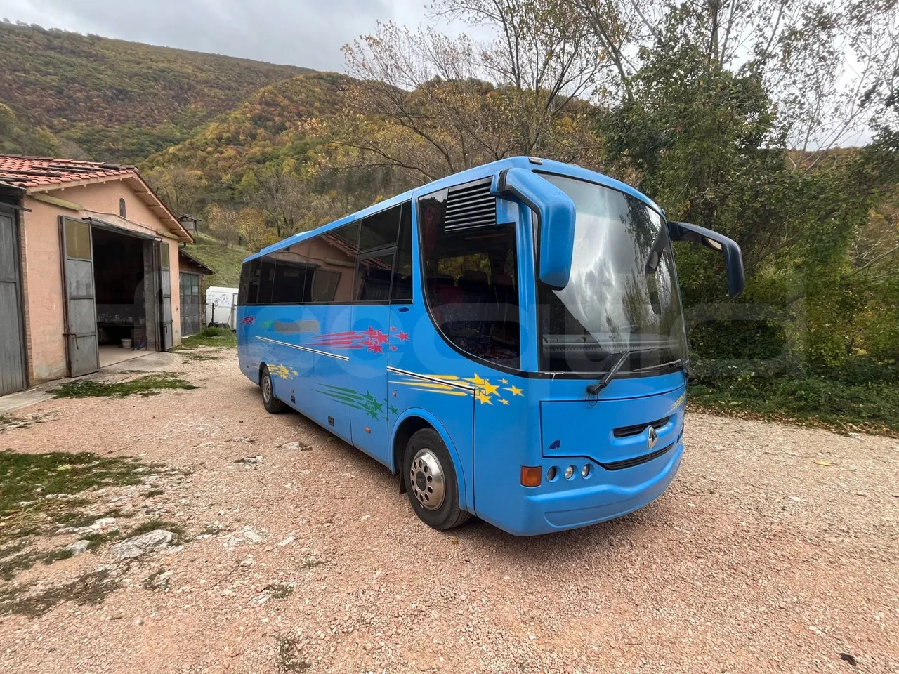 Renault Millenium 250 - Autokar: obrázok 1 Renault Millenium 250 - Autokar: obrázok 1