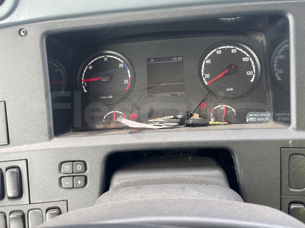 Scania Magnus - Prímestský autobus: obrázok 3 Scania Magnus - Prímestský autobus: obrázok 3