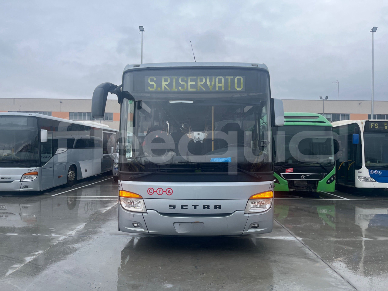 Setra S417 - Prímestský autobus: obrázok 2 Setra S417 - Prímestský autobus: obrázok 2