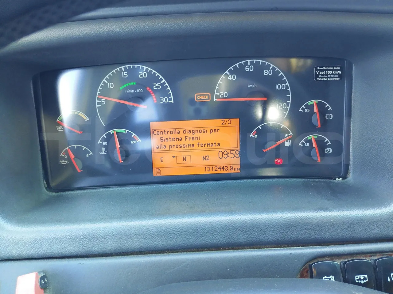 Volvo Barbi Genesis - Autokar: obrázok 3 Volvo Barbi Genesis - Autokar: obrázok 3