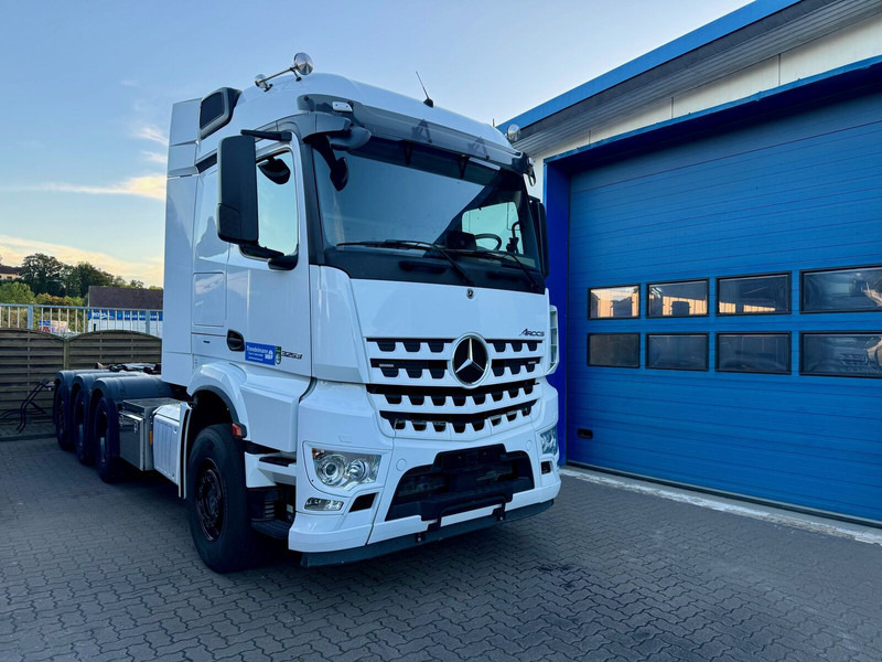 Mercedes-Benz Arocs MP5 3253 8x4 Tridem ARK HIAB 24 to - Hákový nosič kontajnerov: obrázok 4 Mercedes-Benz Arocs MP5 3253 8x4 Tridem ARK HIAB 24 to - Hákový nosič kontajnerov: obrázok 4